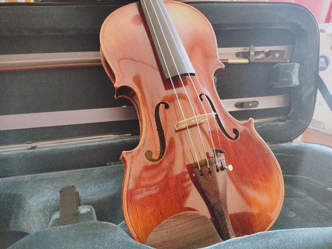 美品　Valente バレンテ　バイオリン　4/4弦 ケース付きVN-60