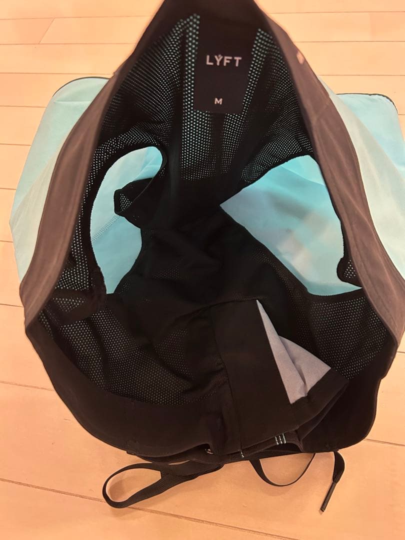 【公式完売品】LYFT （Mサイズ）ボードショーツ　ステージショーツ