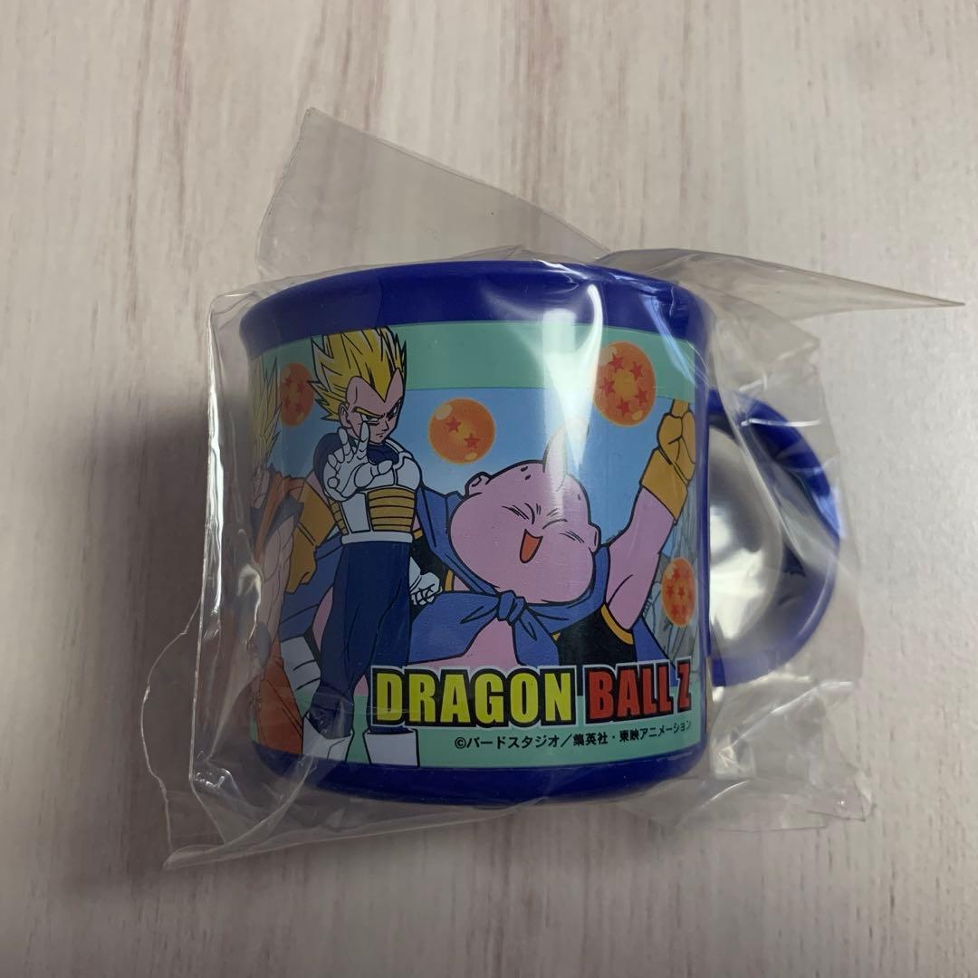 ドラゴンボール　弁当　財布　コップ　3段プラチェスト　プールバッグ　箸　おしぼり