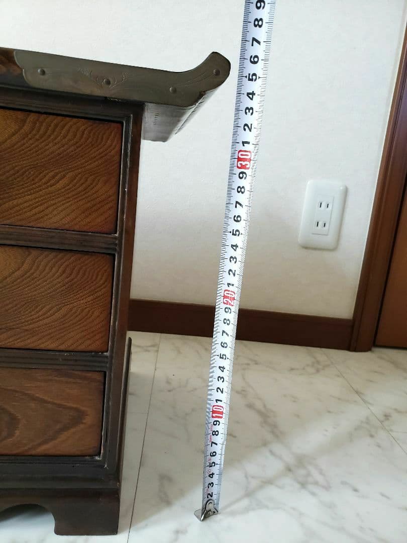 【昭和レトロ】木製家具　和風家具　民芸風　小引き出し　収納棚　木製模様の箪笥