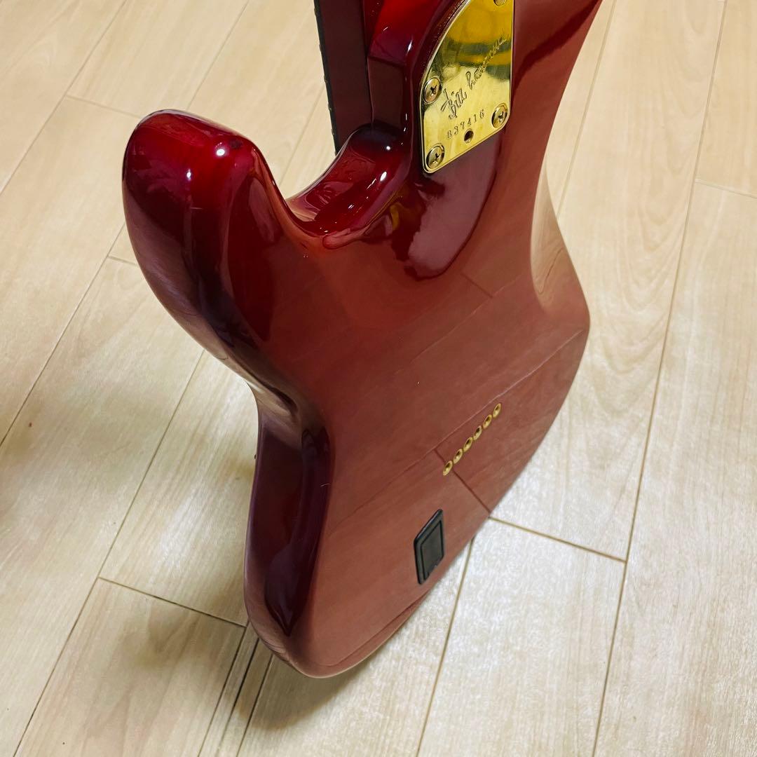 Bill Lawrence 奥井香モデル　ビル　ローレンス