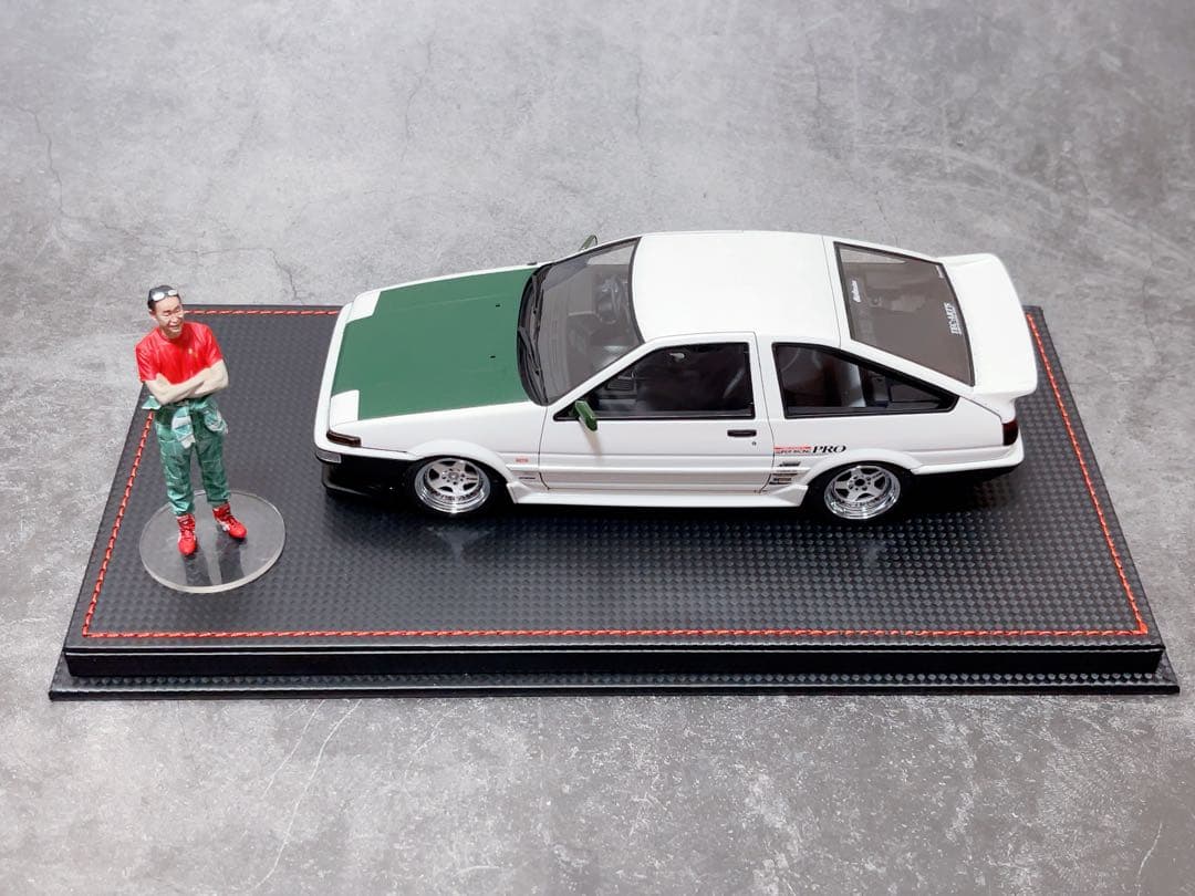 イグニッションモデル 1/18 トヨタ AE86 土屋圭市