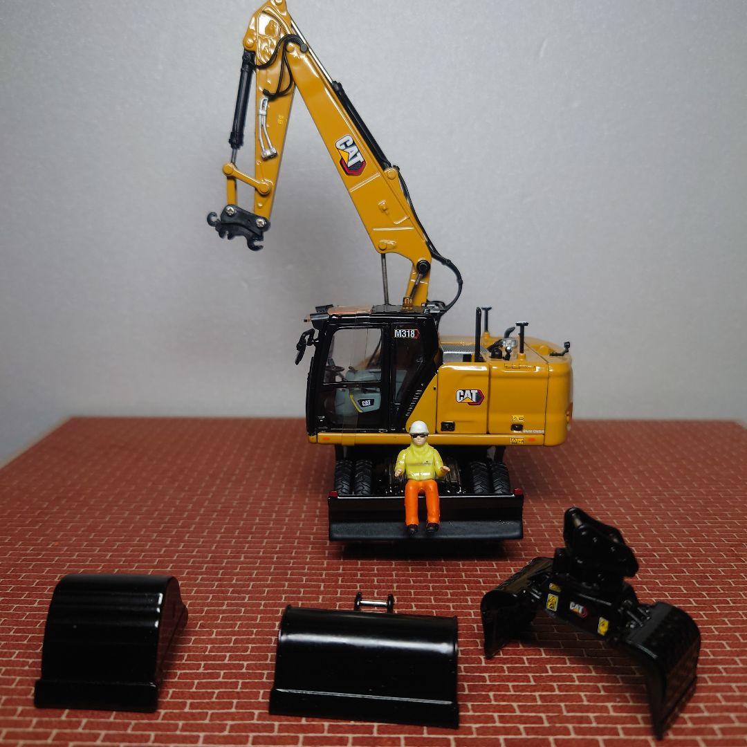CAT M318 WHEELED EXCAVATOR カスタム品 1/50