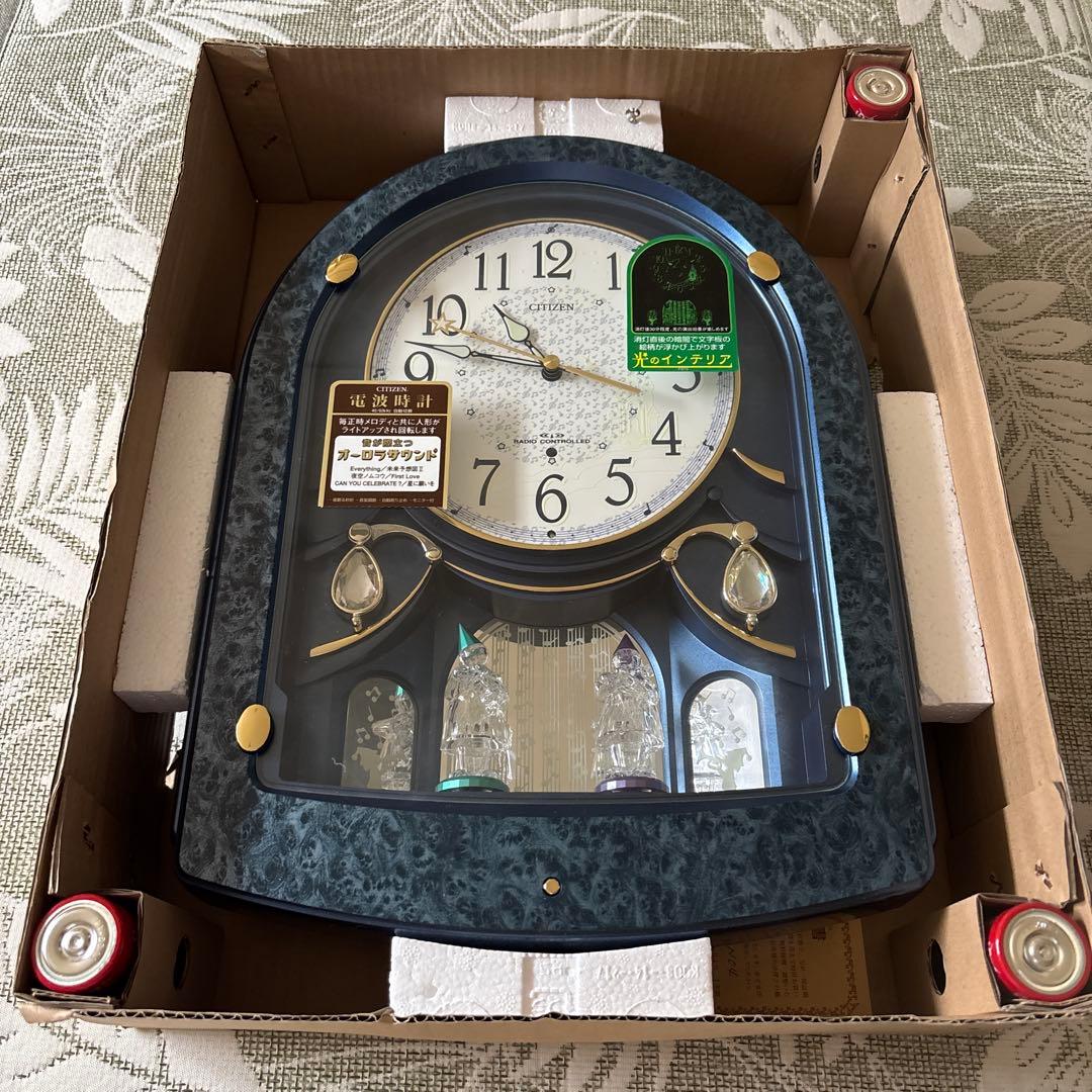 【新品未使用】CITIZEN パルミューズドール 電波掛時計 （メロディ報時付）