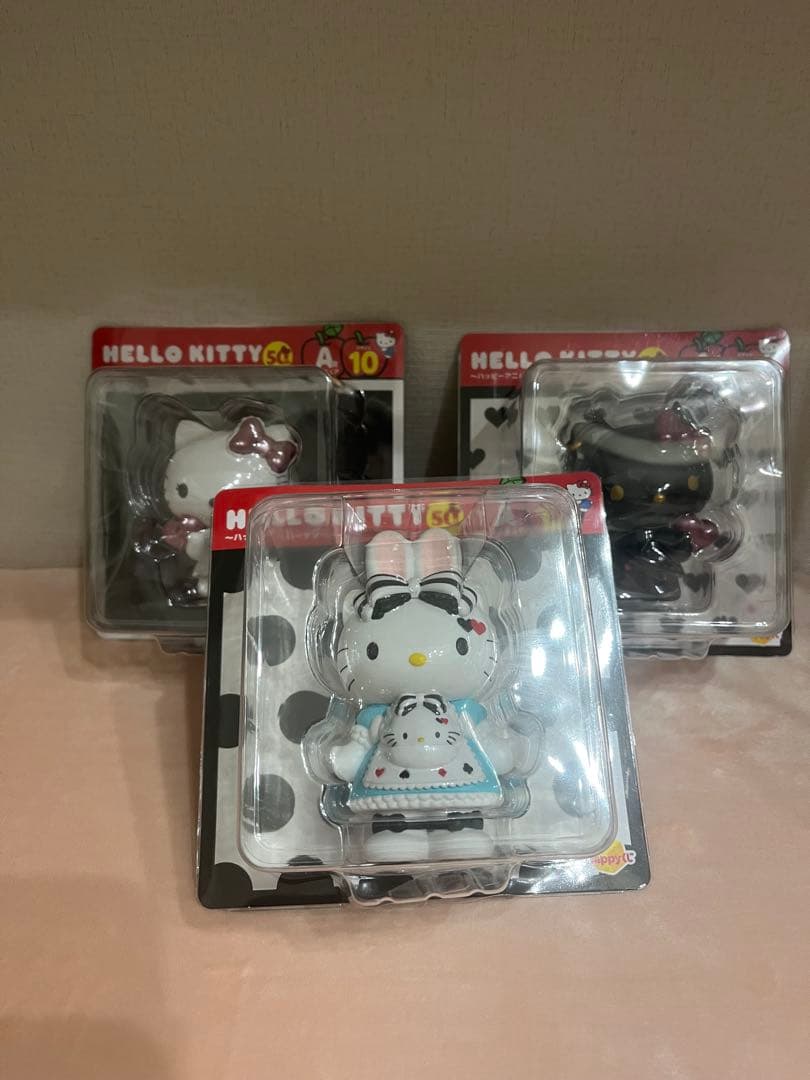 Happyくじ 　ハローキティ フィギュアセット A10 、A11、A12