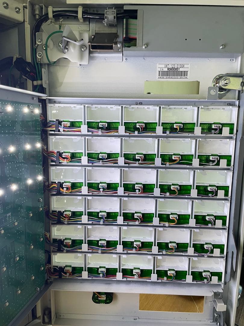 Operal 自動販売機 1000円札専用