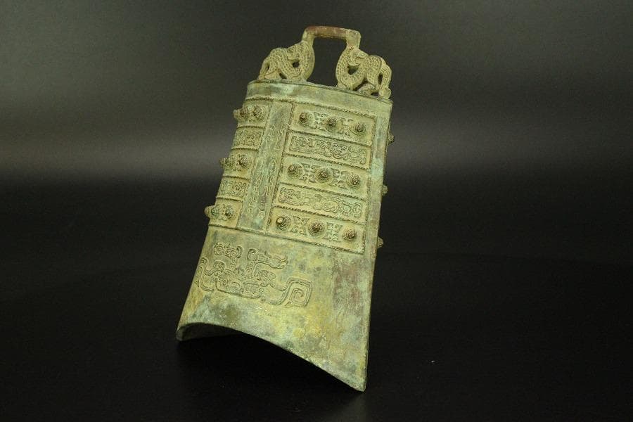 中国美術 青銅 釣鐘 饕餮紋 大小 四件 揃 書家旧蔵品(LC338)