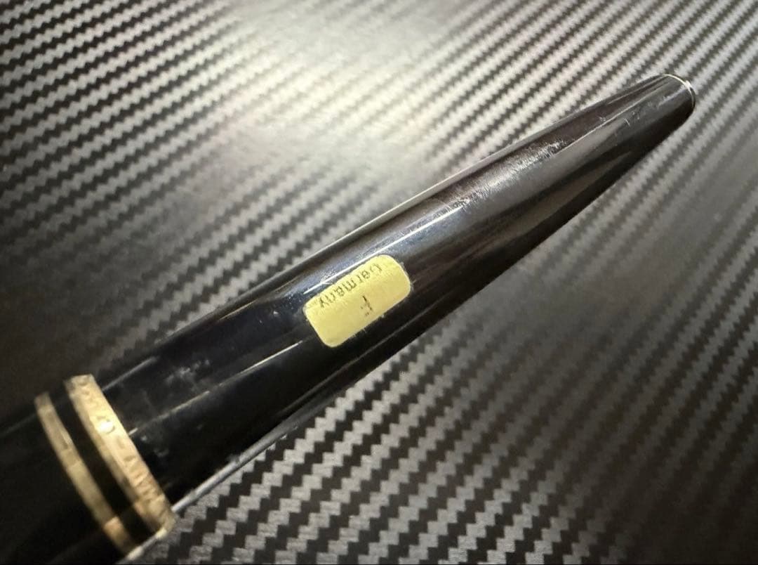 美品 モンブラン クラシック 万年筆 ブラック F 細字