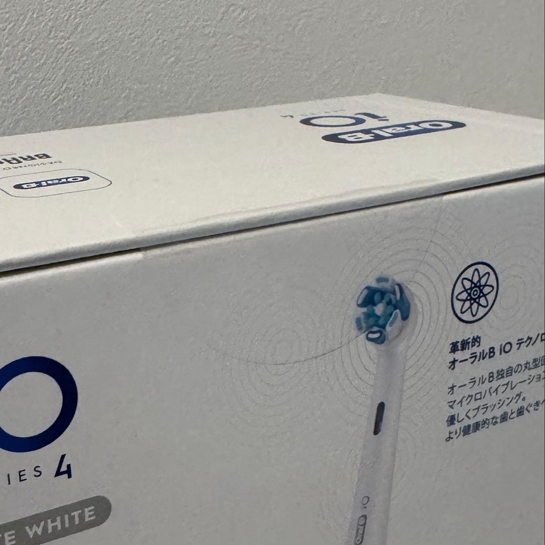未開封　Oral-B iOシリーズ4 電動歯ブラシ本体　トラベルケース付き