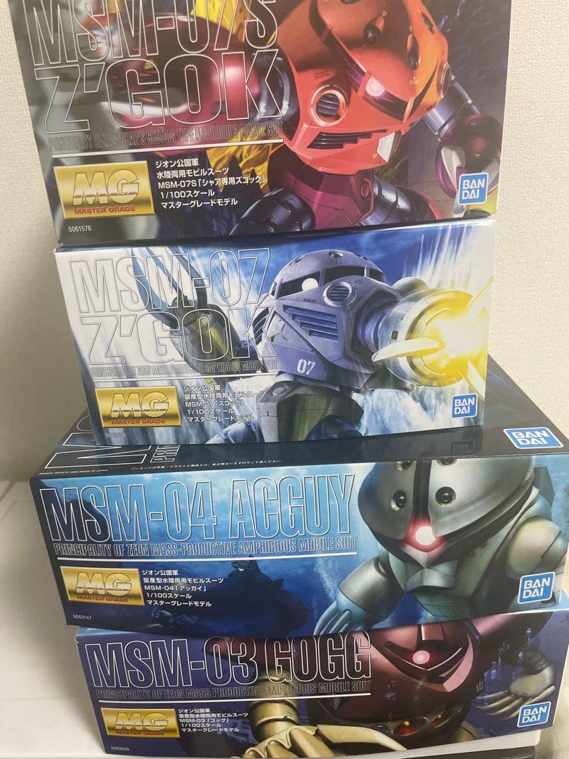 ガンプラMG4体まとめ売り【ジオン水泳部①】