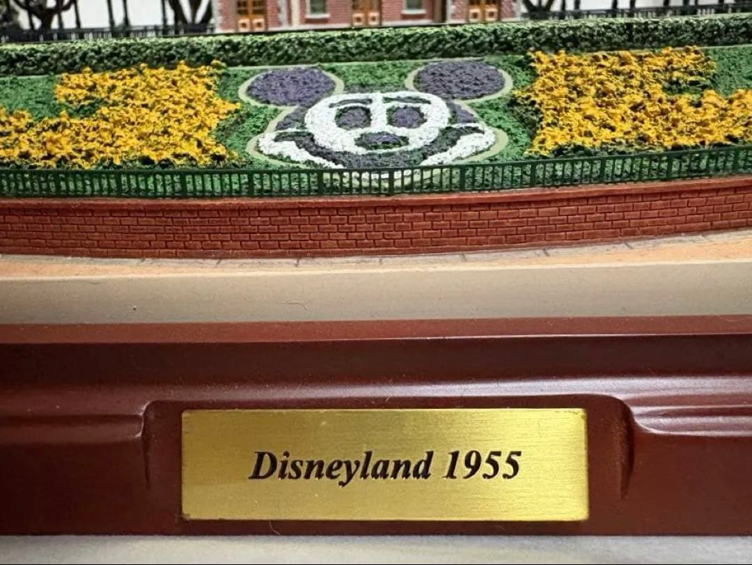 オルショウスキー メインストリートステーションライトアップフィギュア ディズニー