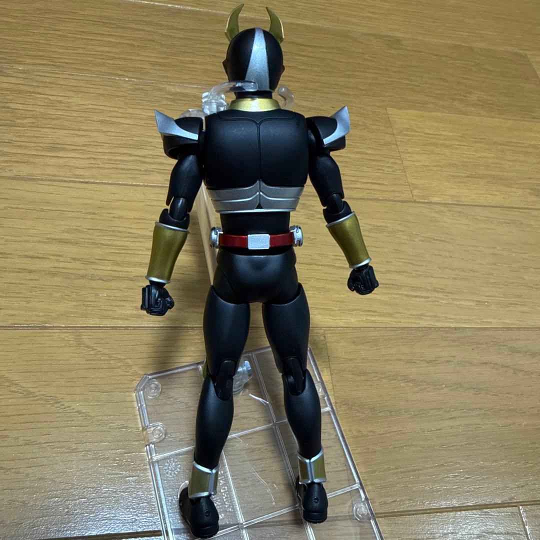 S.H.Figuarts 真骨彫製法　仮面ライダーアギト　グランドフォーム