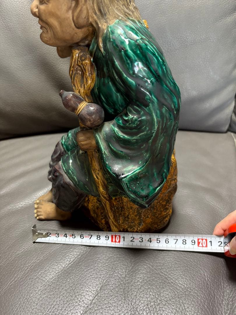 おばあさんとカエル　置物