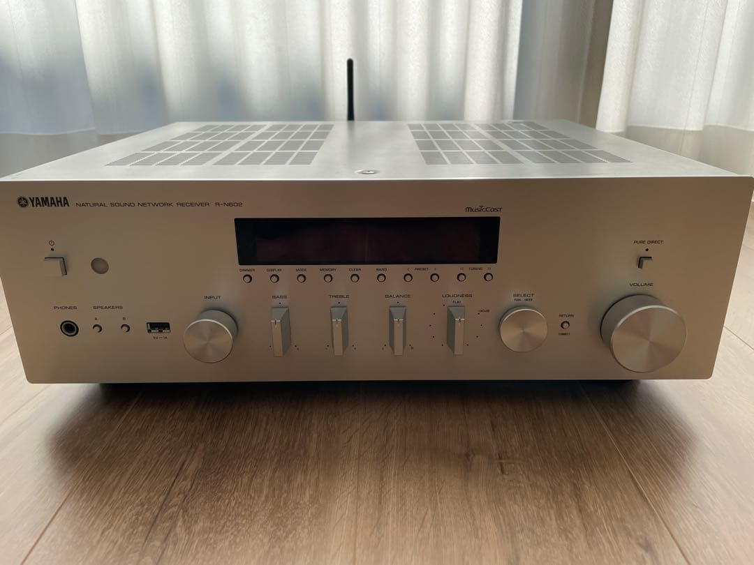 Yamaha R-N602 AVアンプ 本体
