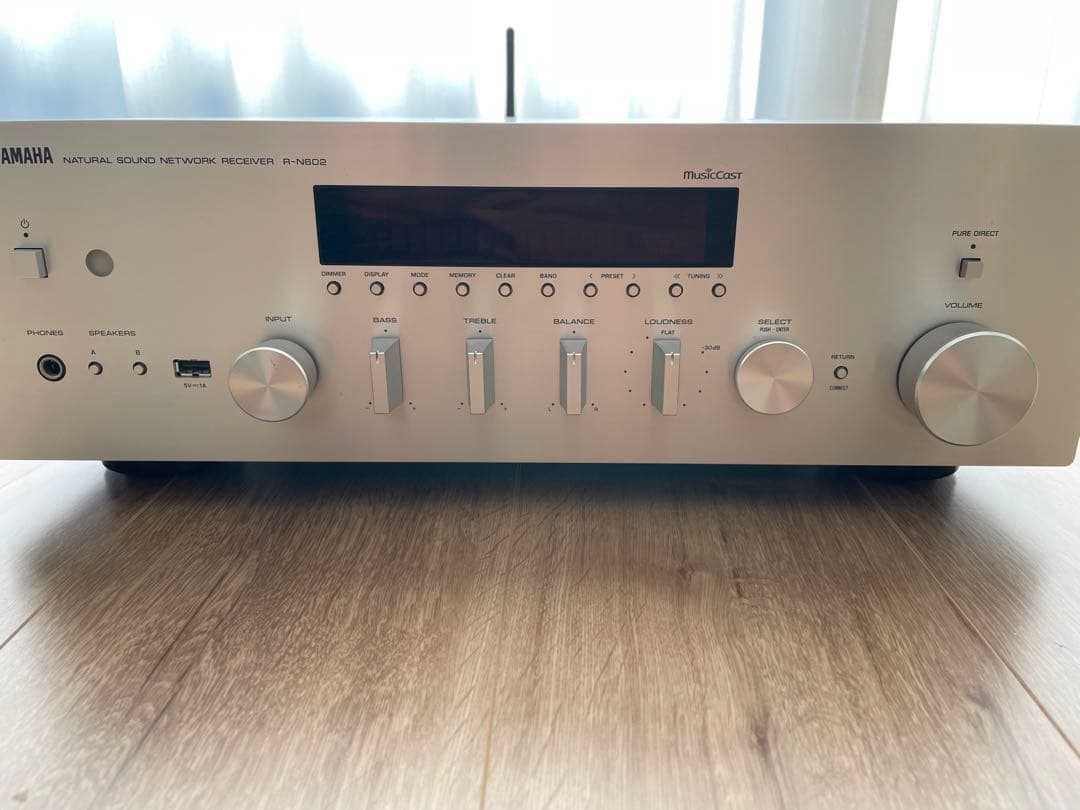 Yamaha R-N602 AVアンプ 本体
