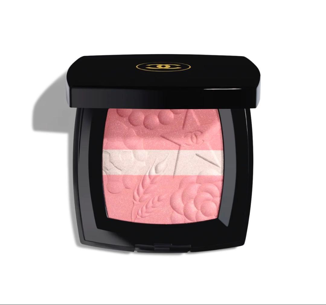 レ シーニュ ドゥ シャネル ローズ ルミエール