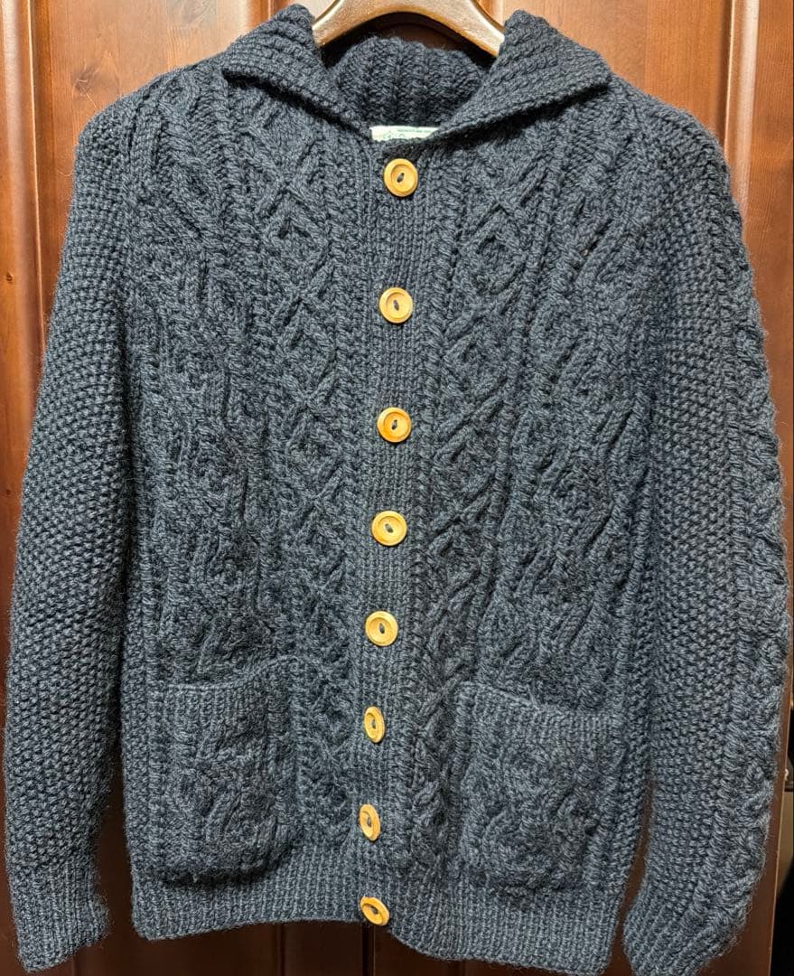 【送料込み】インバーアラン　ニット　カーディガン【美品】