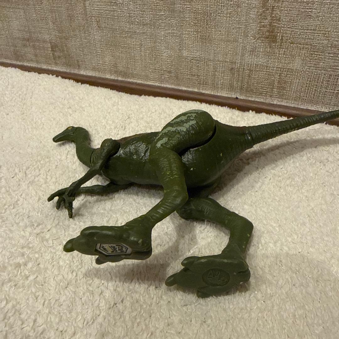 ジュラシックワールド 恐竜4体