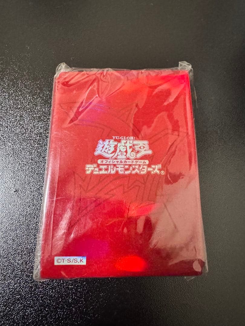 遊戯王　オシリスレッド　スリーブ　未開封　60枚入り