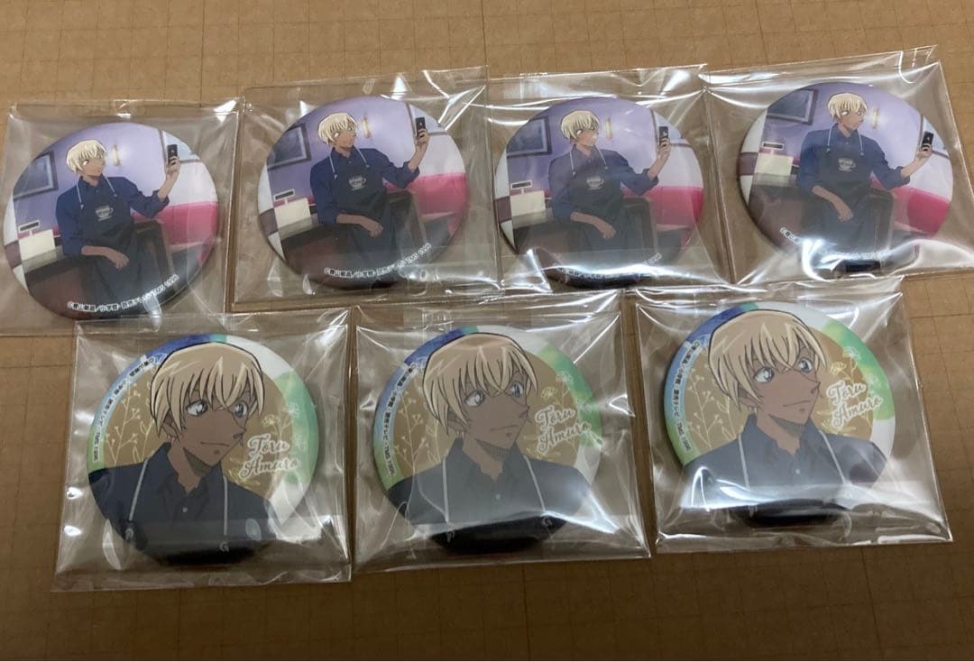 名探偵コナン トムス カメラver. 安室 缶バッジ