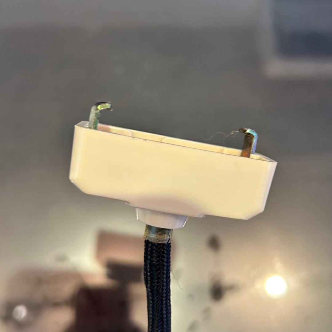 後藤照明　フリルエッジ ガラス ペンダントライト