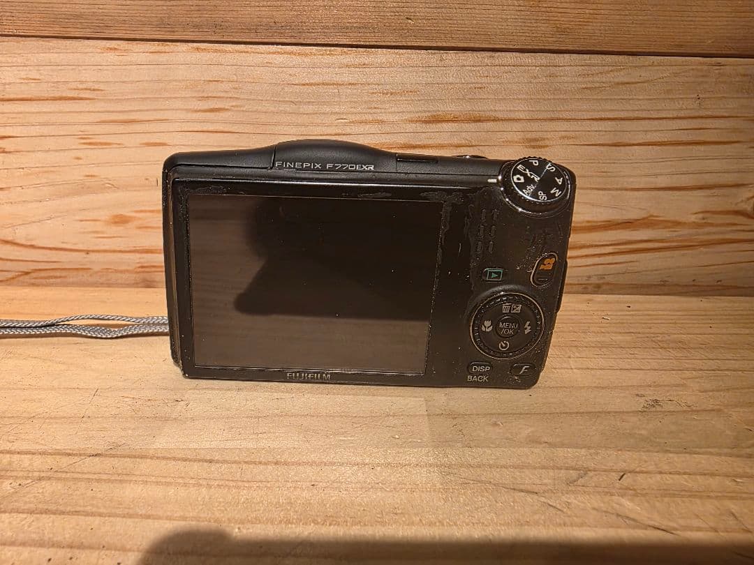 デジタルカメラ Fujifilm FinePix F770EXR 15MP