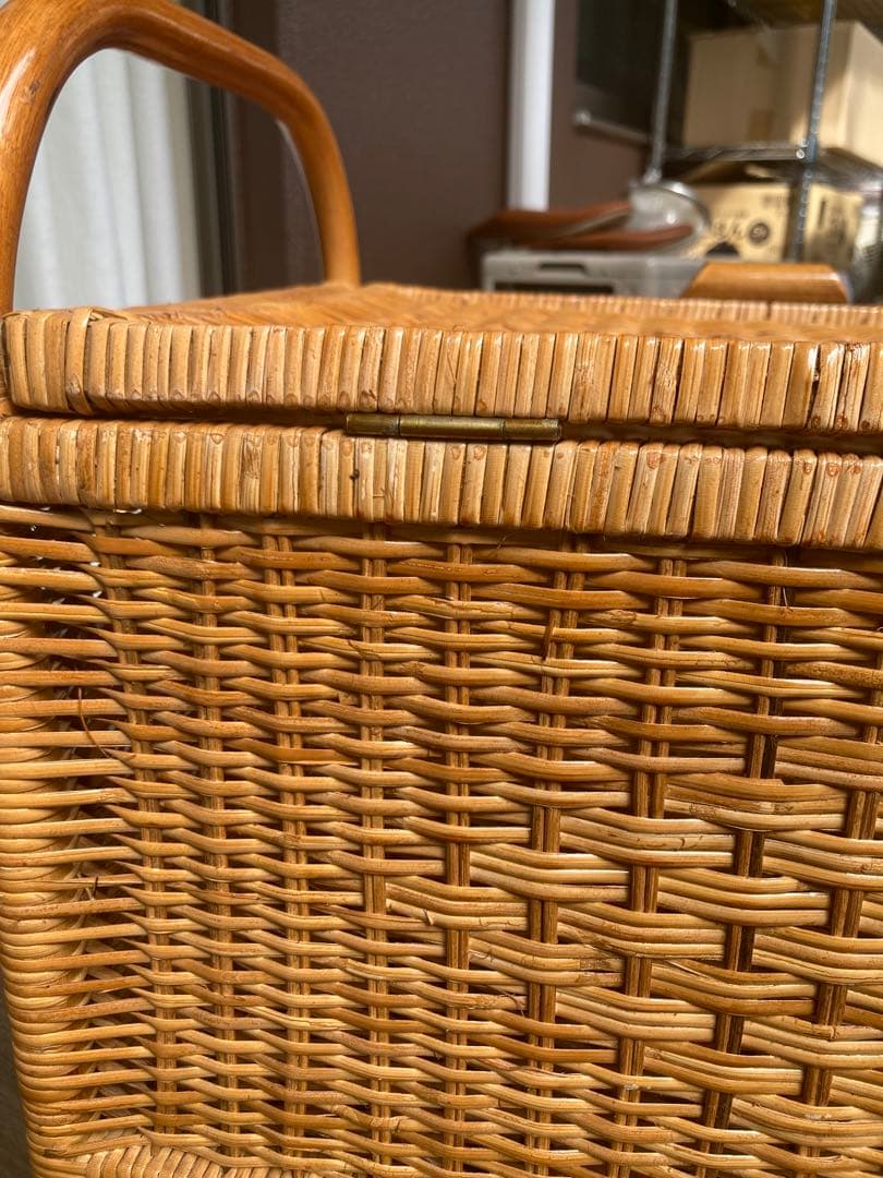 キャスター付き ラタン 籐　チェスト 2段 タンス 箪笥 レトロ アンティーク