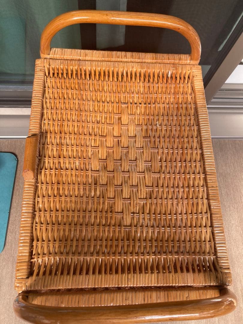 キャスター付き ラタン 籐　チェスト 2段 タンス 箪笥 レトロ アンティーク