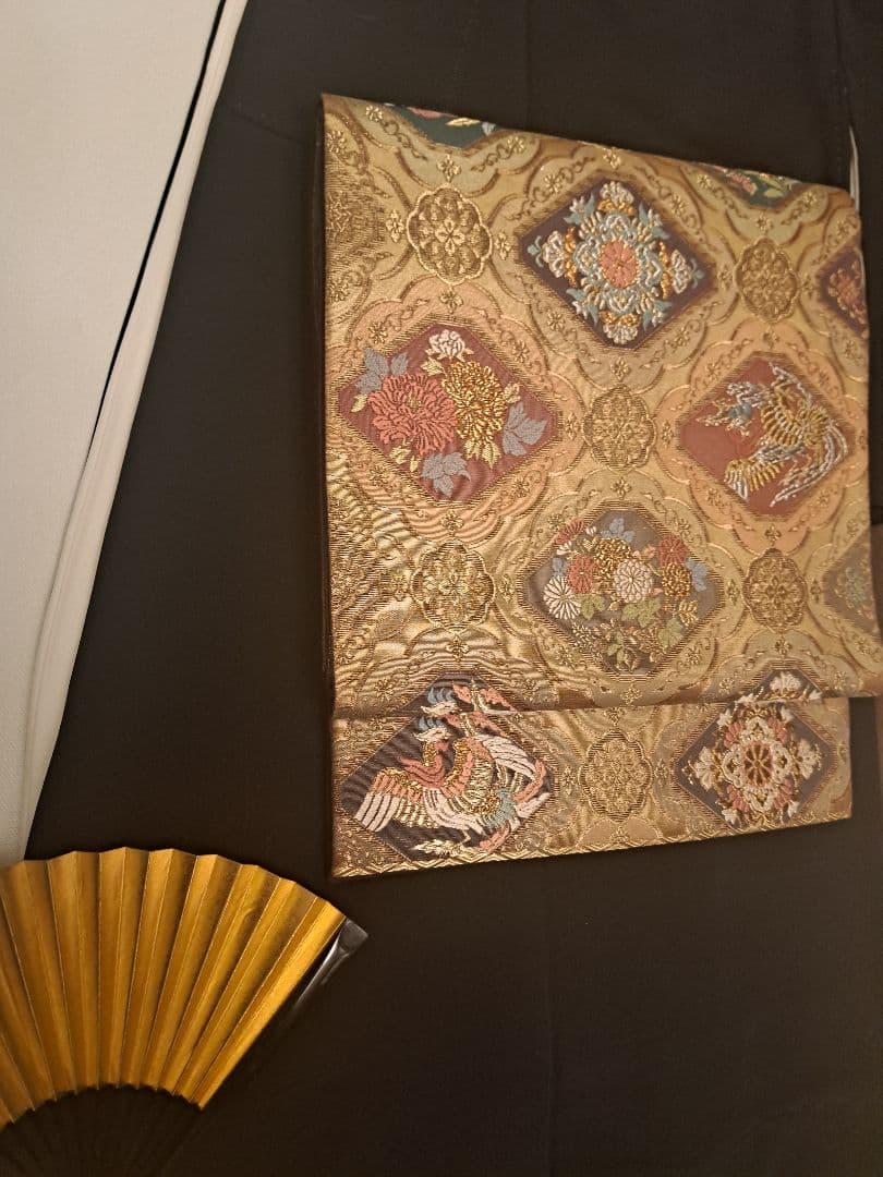 美品❇️豪華黒留袖　総刺繍　志都香織物高級袋帯　比翼仕立て　 ５つ紋　フルセット