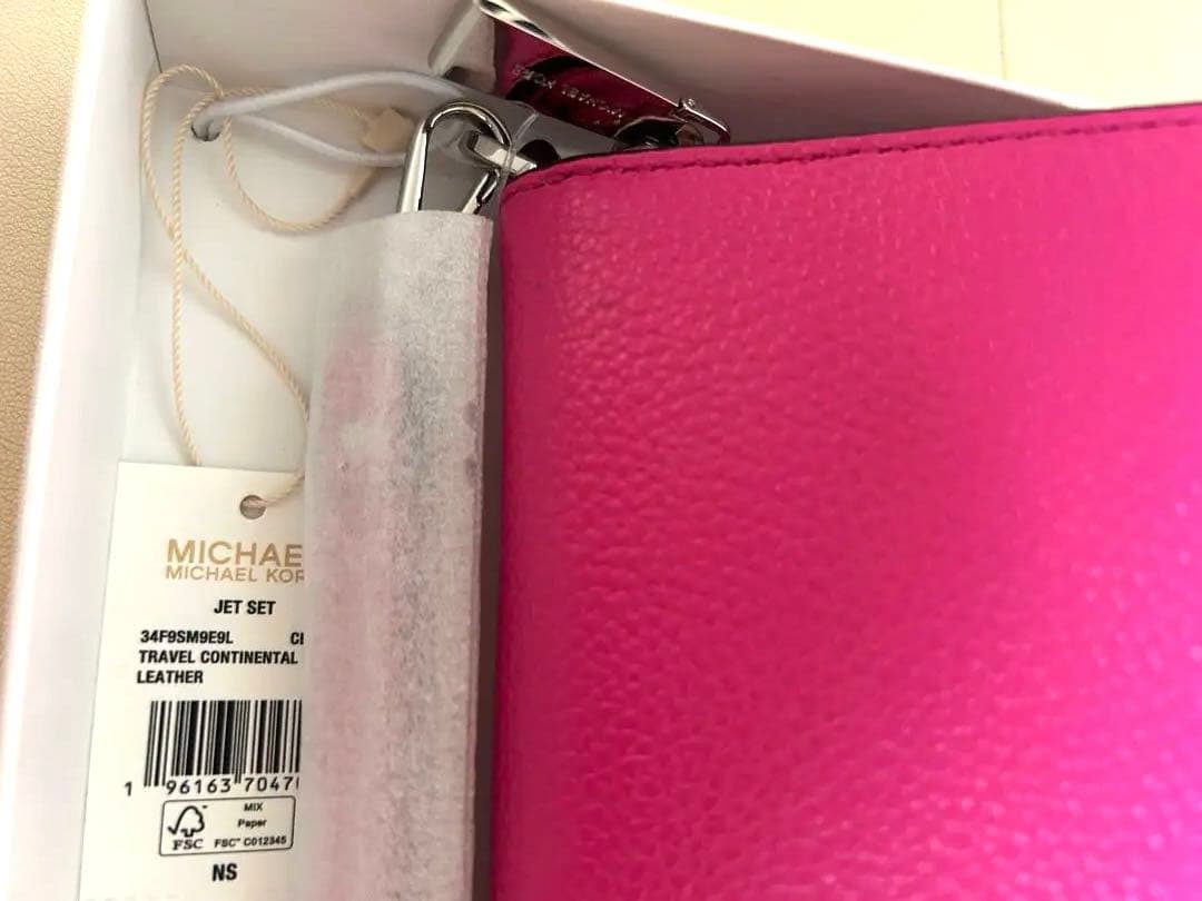MICHAEL KORS ピンク財布