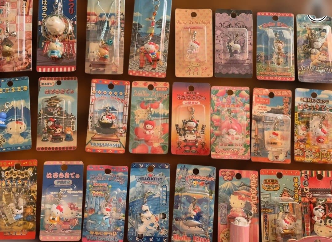 ハローキティ ご当地ストラップ まとめ売り