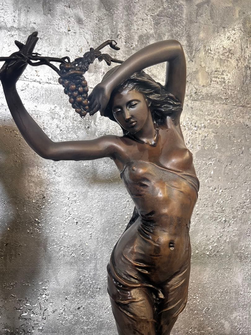 ブロンズ像　ぶどう　裸婦　2体セット　愛知発