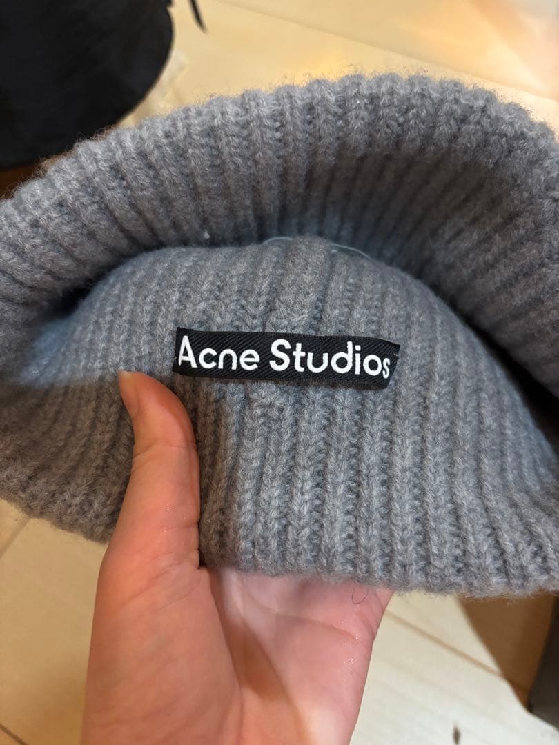 Acne Studios ビーニー ニット帽 【未使用】