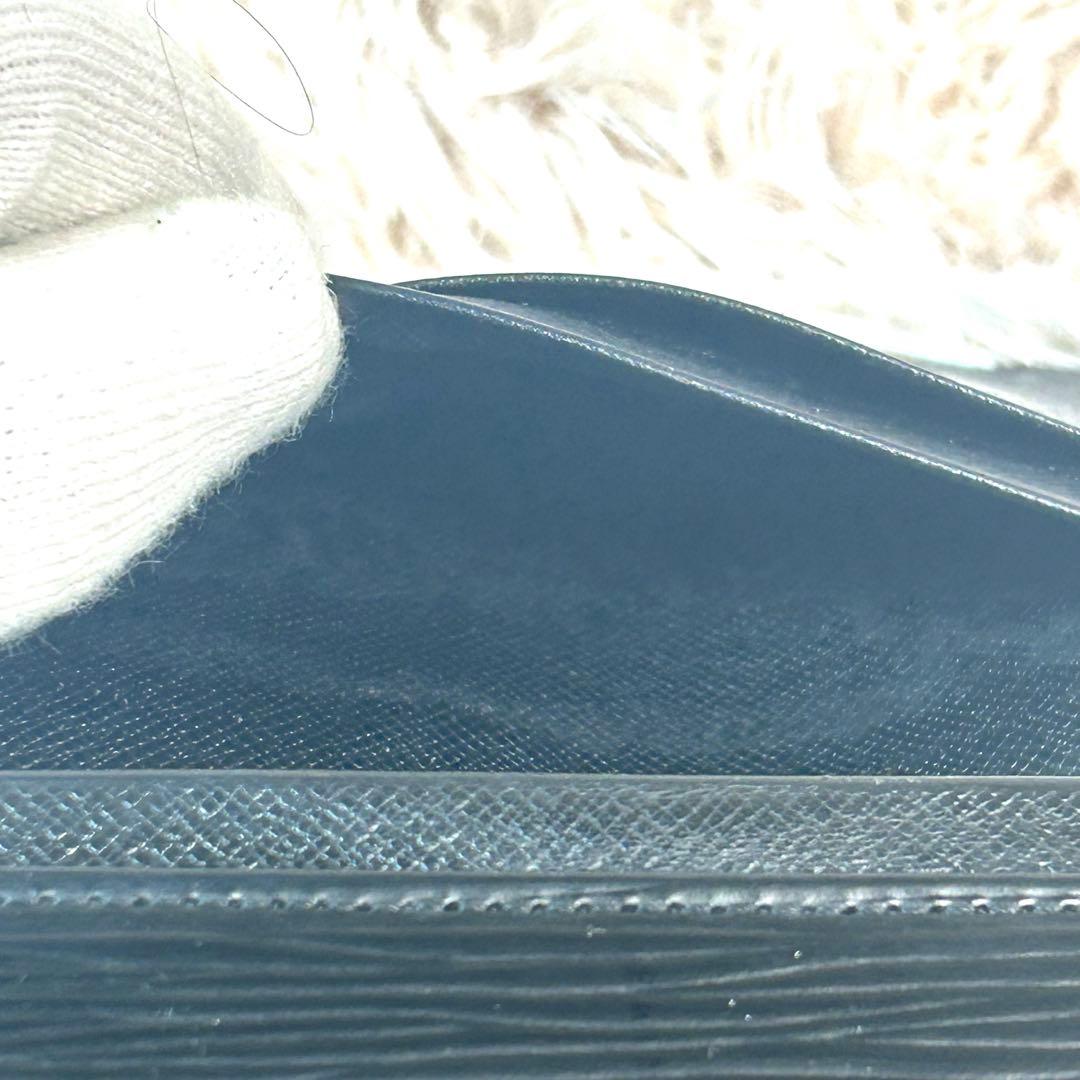 ルイヴィトン　エピ　ポルトモネビエ・トレゾール　ノワール　ブラック