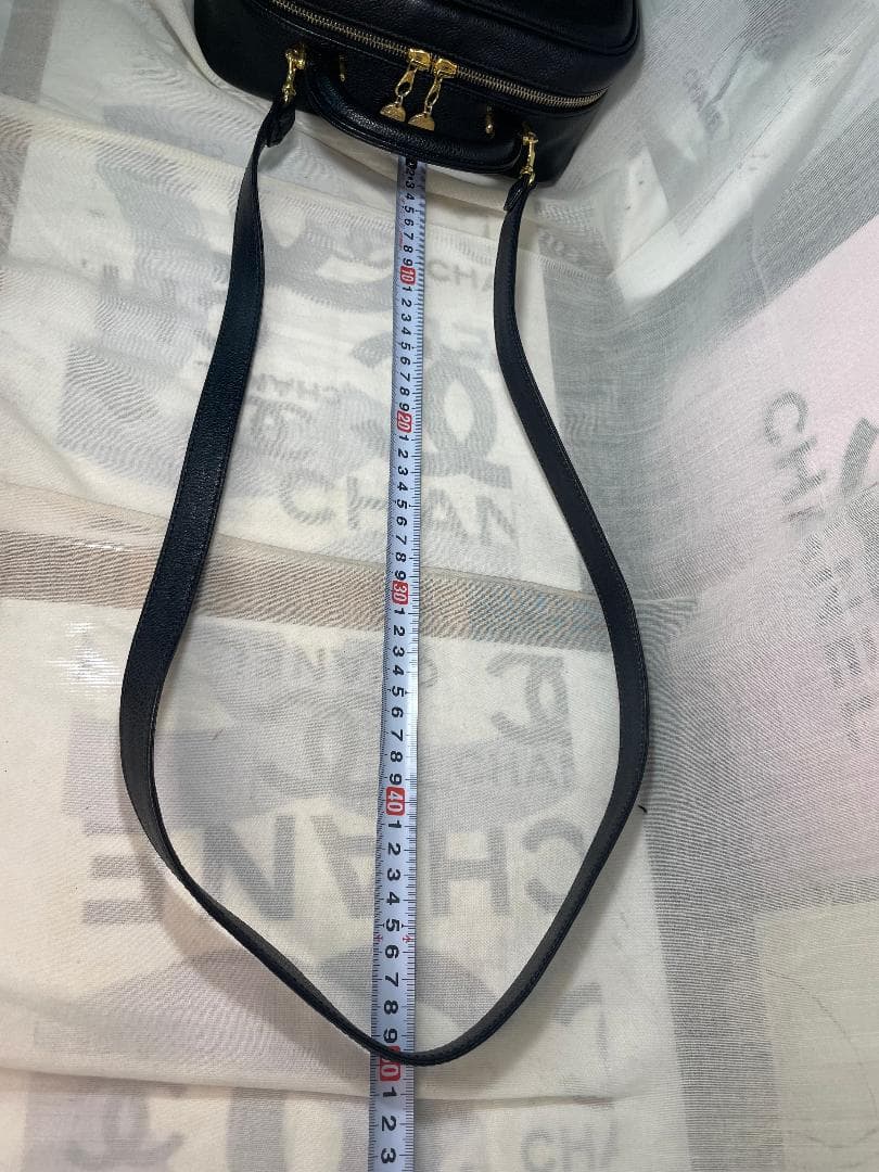 CHANEL シャネル　バニティ　キャビアスキン　ショルダー　メイク　CC　61