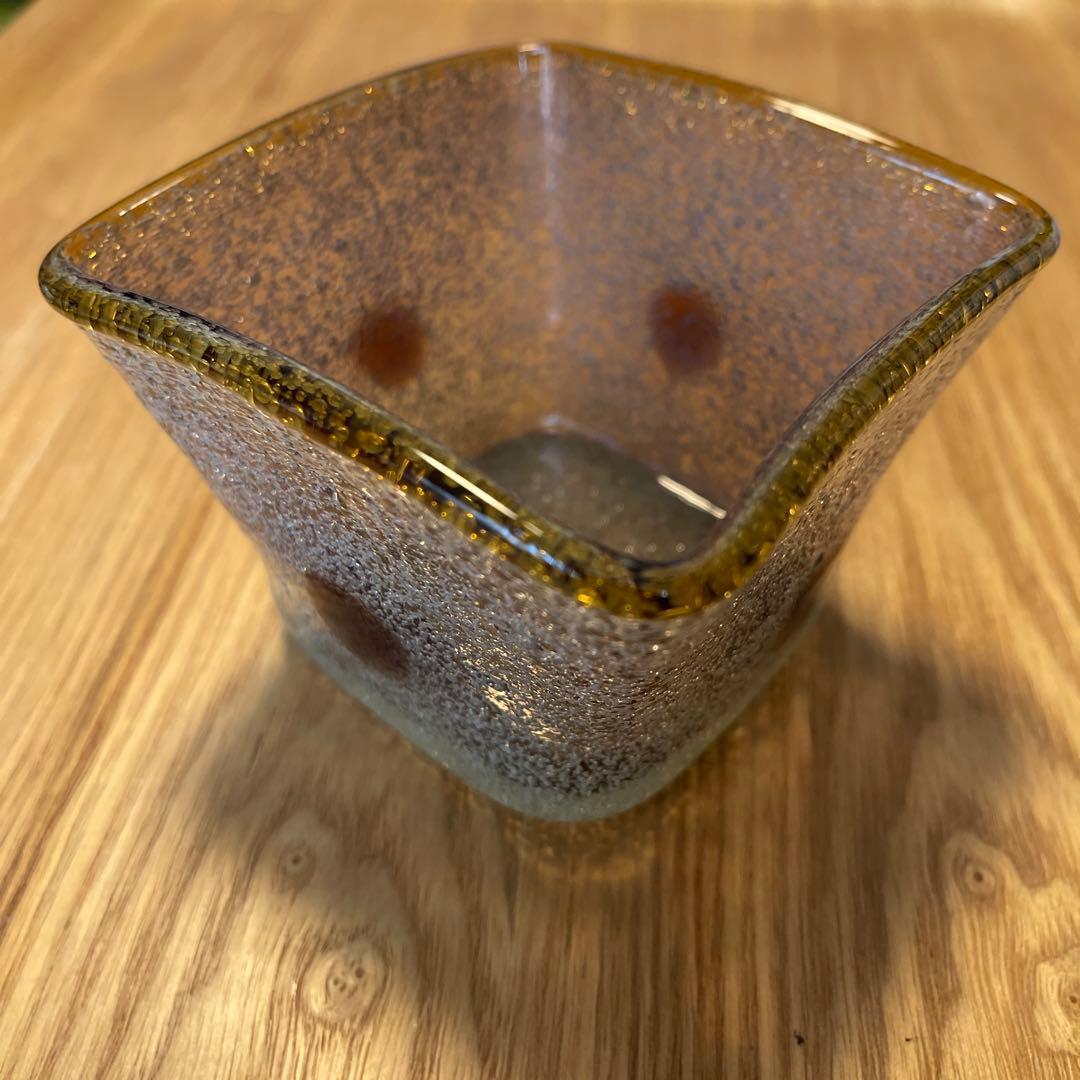 琉球ガラス　現代の名工　稲嶺盛吉　 四角　向付　小鉢 泡ガラス