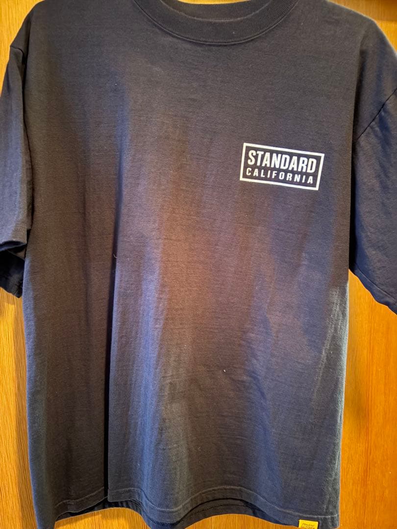 スタンダードカリフォルニア　Tシャツ