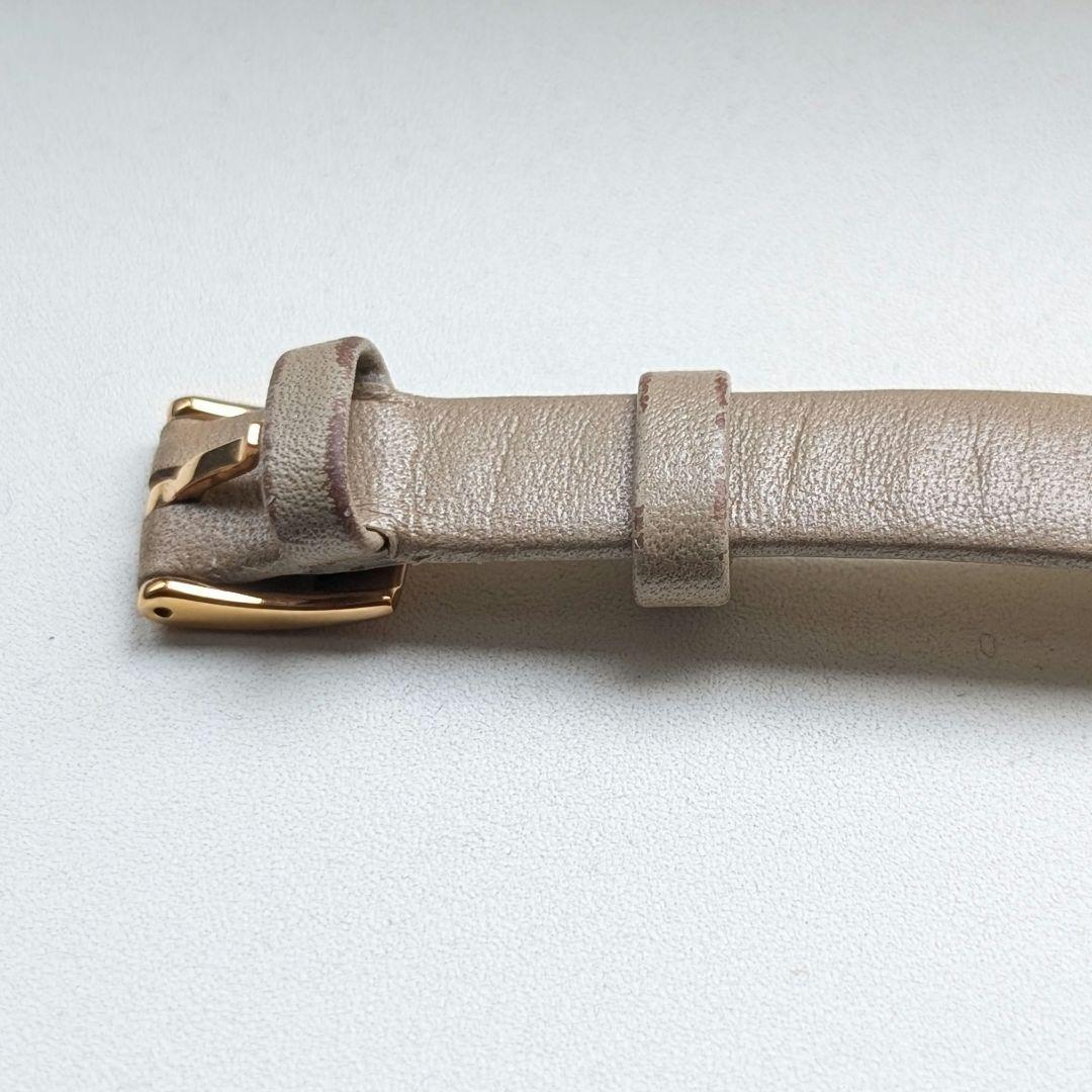 Swarovski 人気時計 レディース　ゴールド