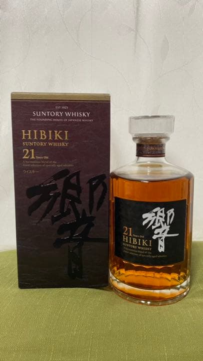 サントリー 響21年 700ml 未開封新品