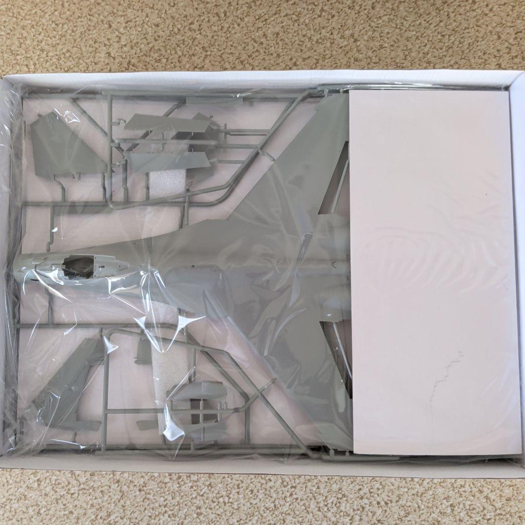 グレートウォールホビー1/48