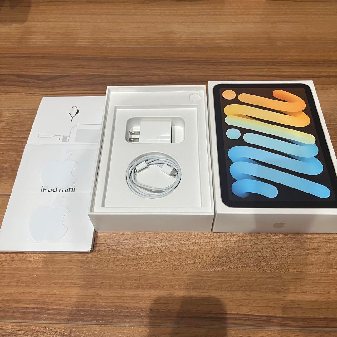 美品　iPad mini 第6世代 セルラーモデル 64GB スターライト