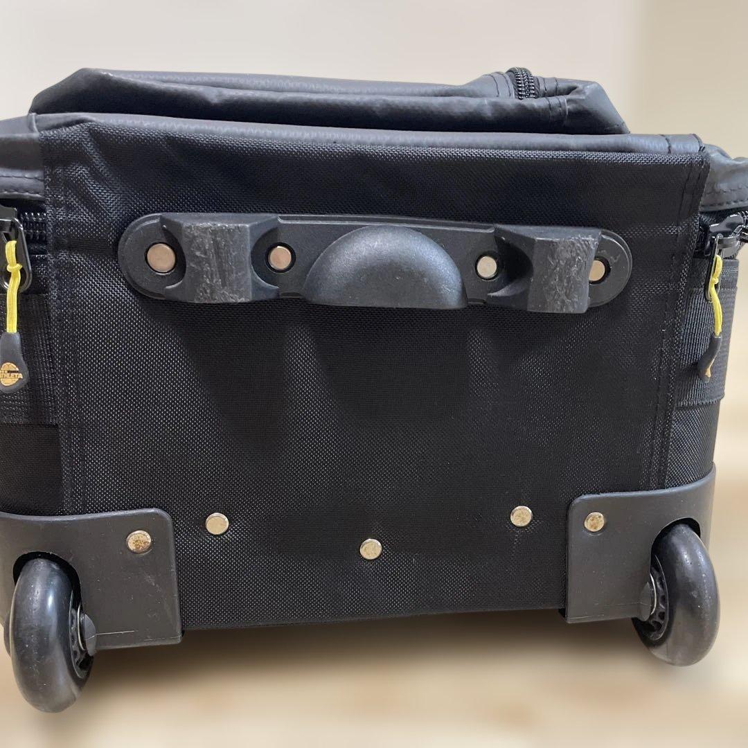 ATHLETA キャリーバッグ　スーツケースキャリーケース　小型