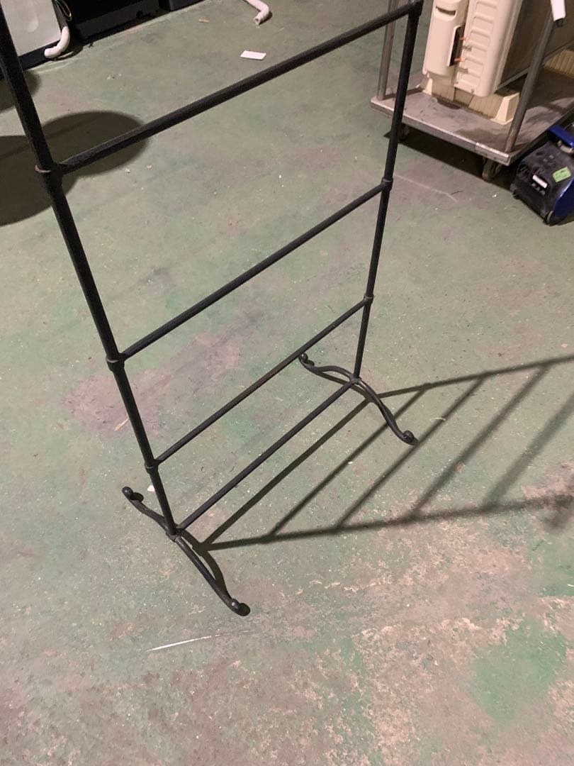 ハンガーラック　アイアン　ビンテージ　レトロ　福岡市引き取り可　 店舗　什器
