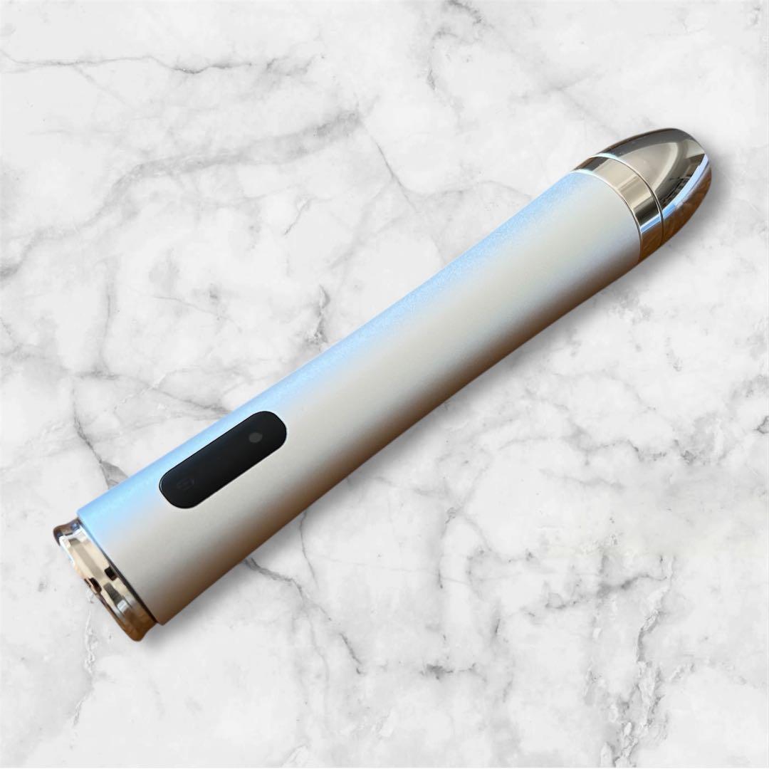 glow.m グローエム ブースターソニック　美顔器