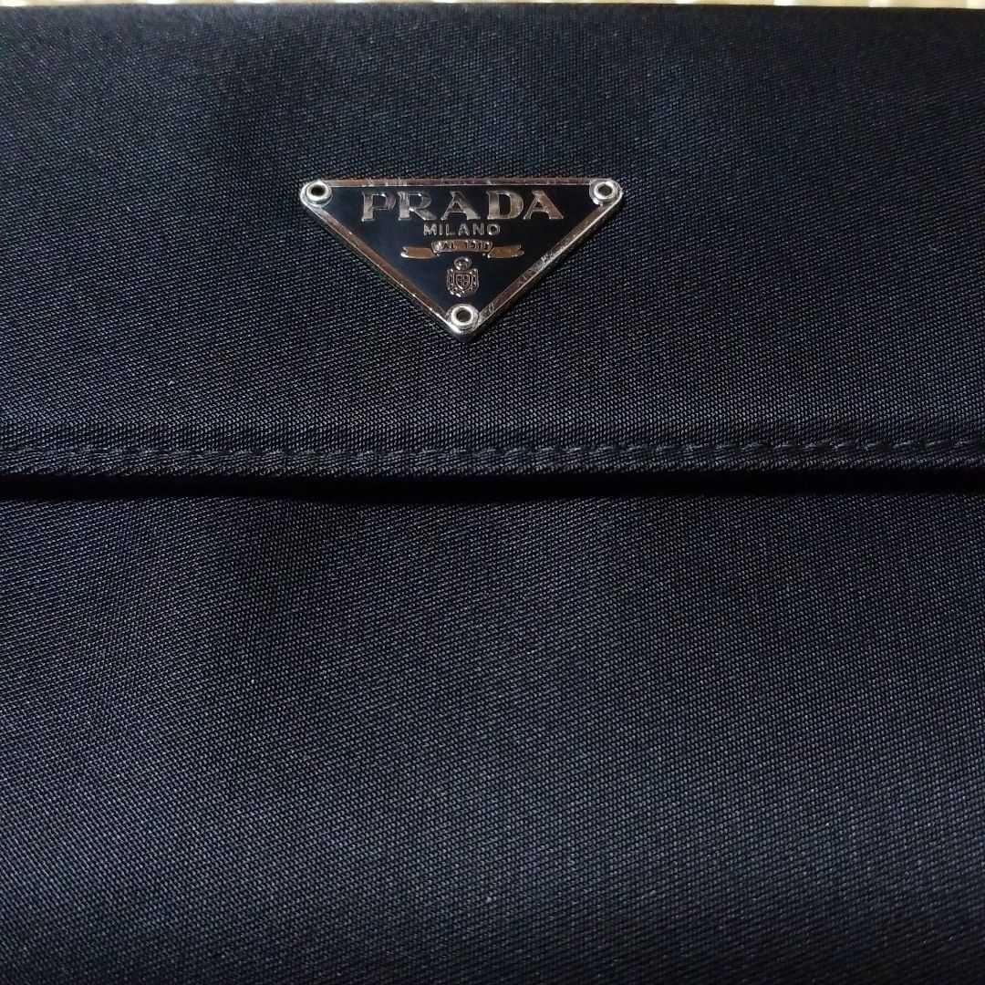 【クラシック】PRADA　プラダ　3つ折り財布　ブラック　ケース付き　新品未使用