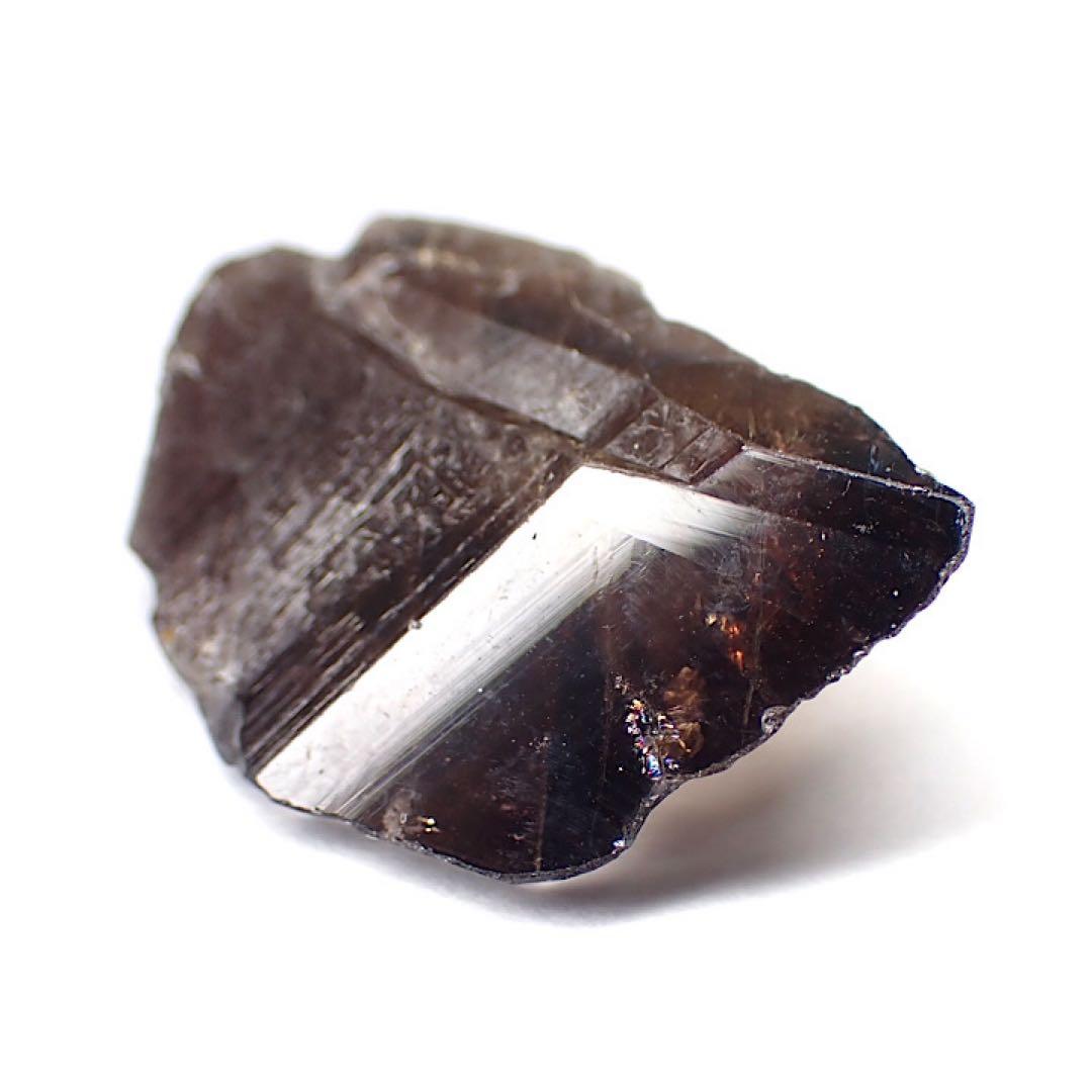 【パキスタン/スカルドゥ産】ブルーティントアキシナイト