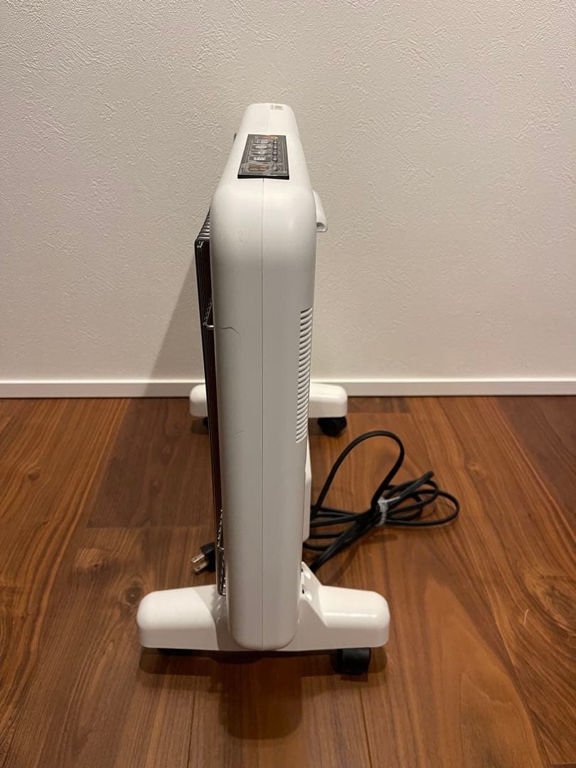 サンルミエ エクセラ7 N700L-GR 遠赤外線暖房器 ホワイト