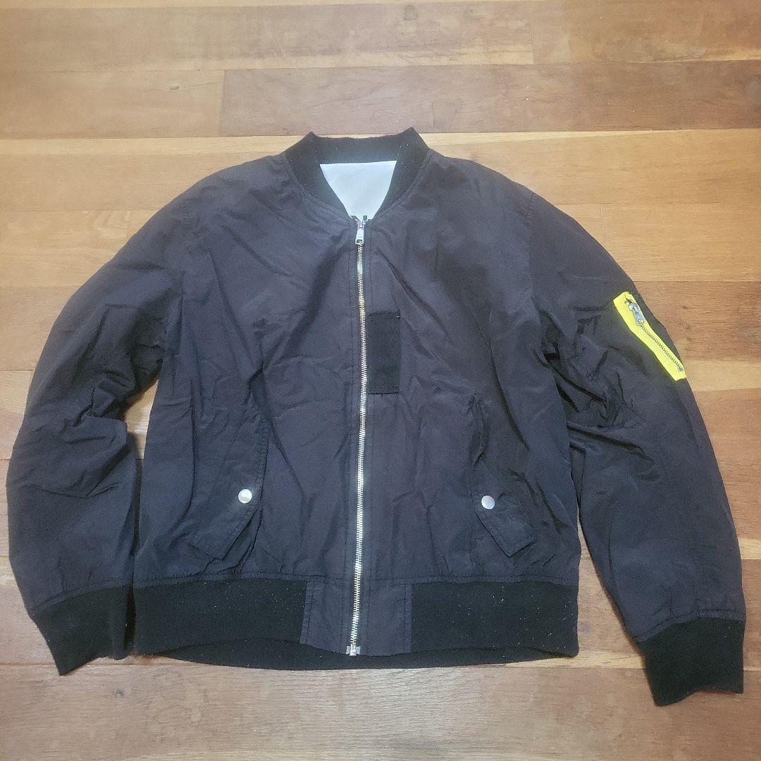 ONE OK ROCK Ambitions 2017 ジャケット