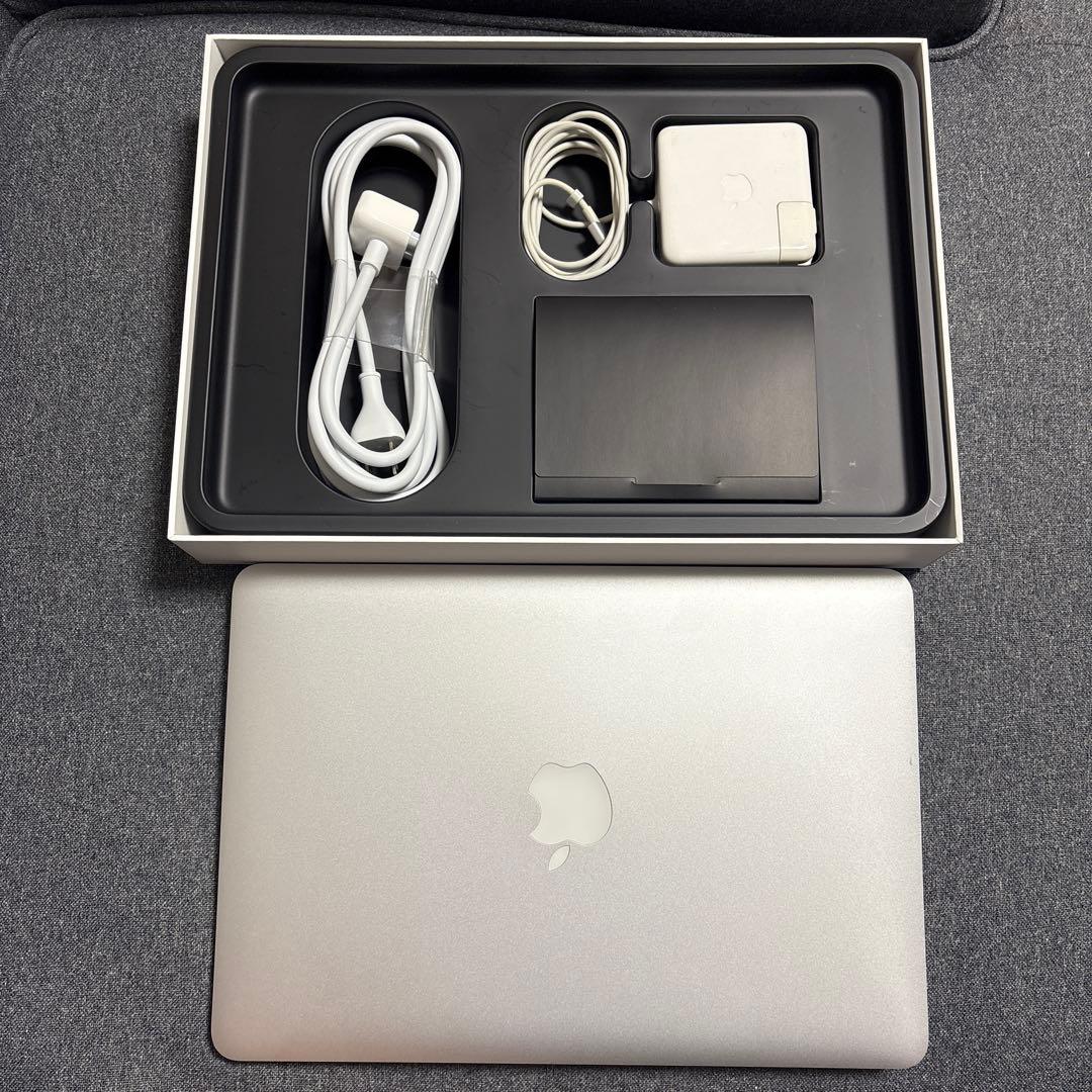 Mac Book pro 13インチ　A1502