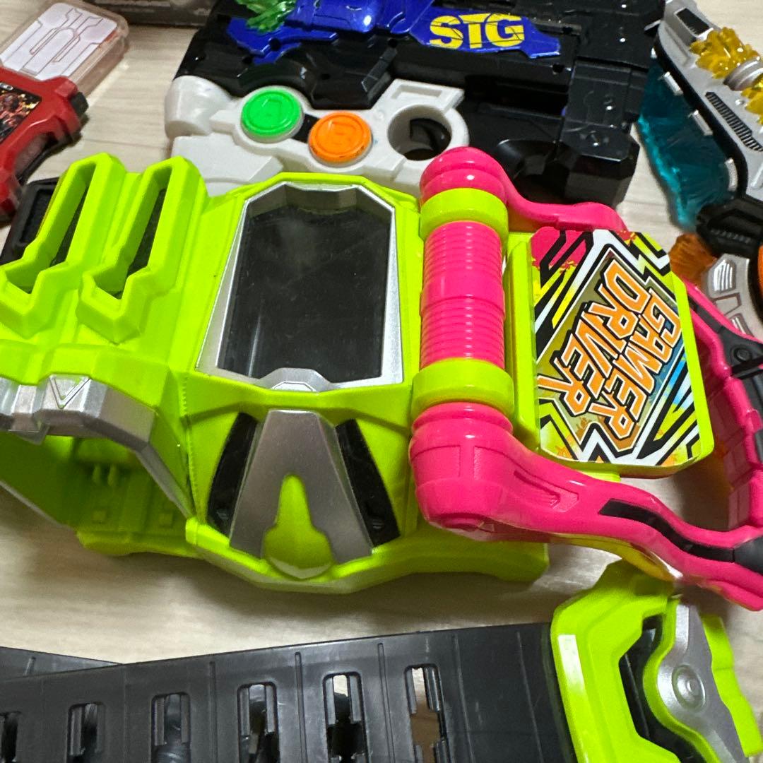 仮面ライダー　エグゼイド　ベルト　ガシャット
